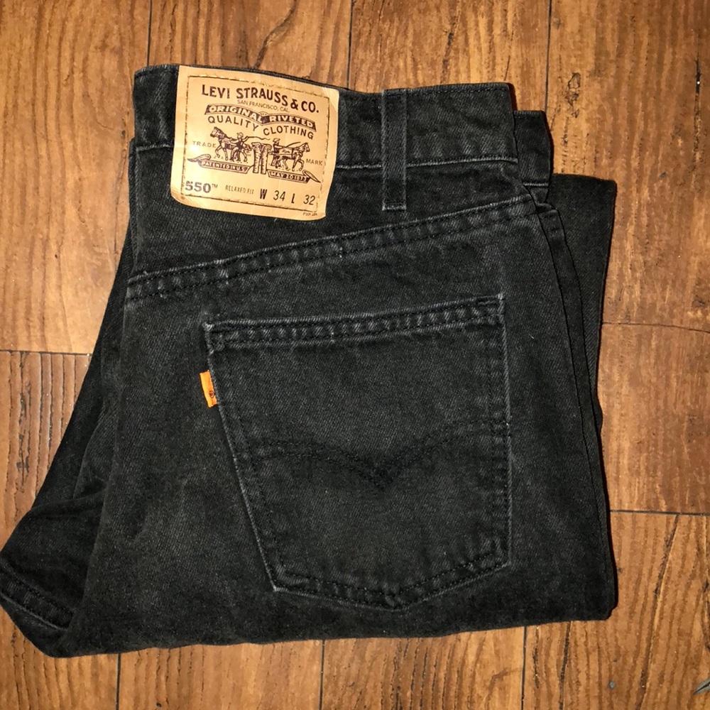 Levi’s Orange Tab 550s